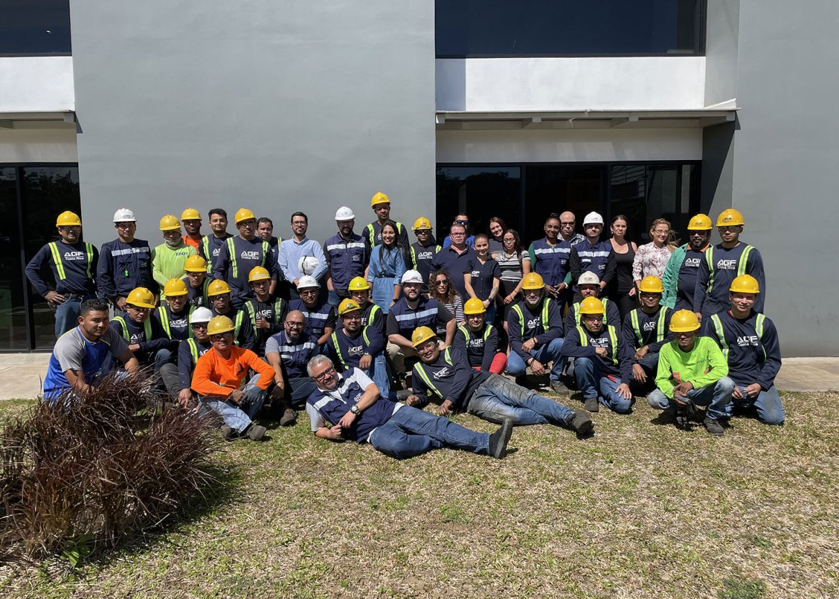 team of rebar employees posing in front of the AGF Costa Rica rebar office